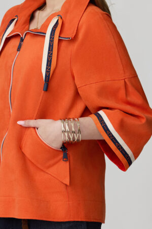 60704comillas_000005_5